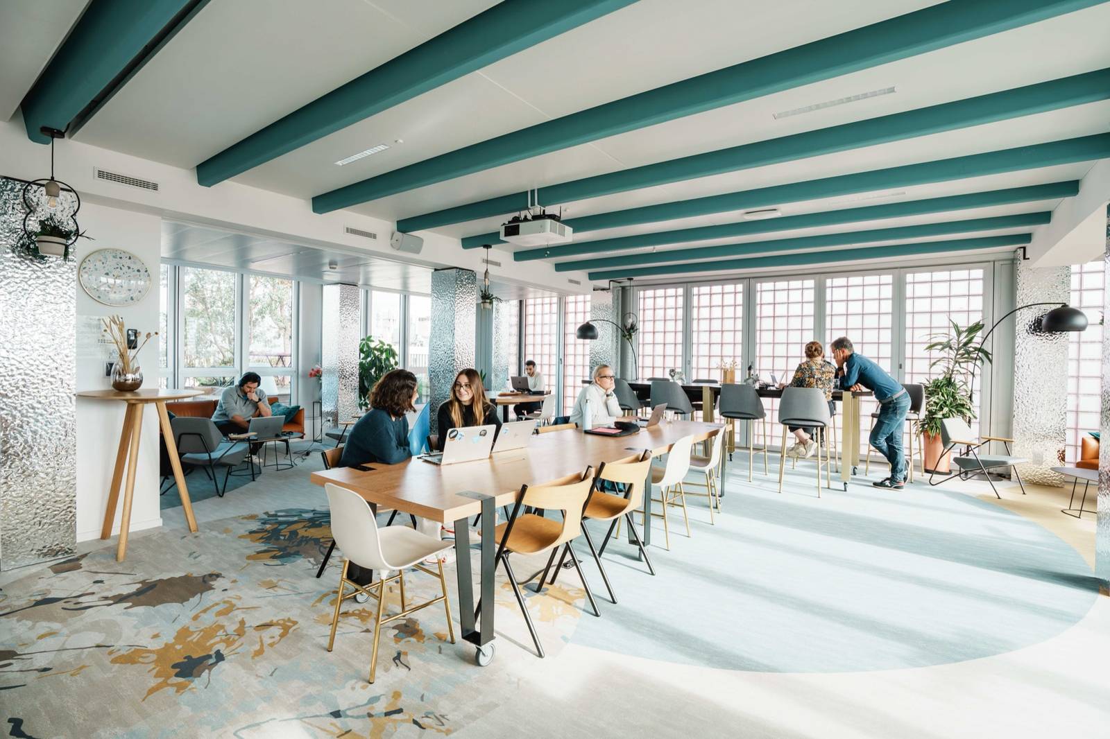 Espace de coworking au Wojo Paris Gare de Lyon